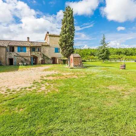 Fattoria Petraglia - Padronale By Interhome