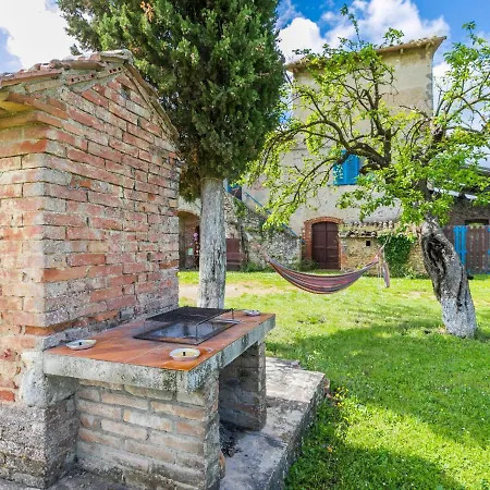 Fattoria Petraglia - Padronale By Interhome *