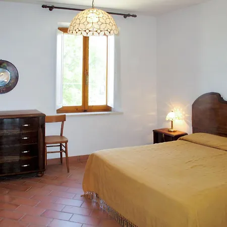Fattoria Petraglia - Padronale By Interhome